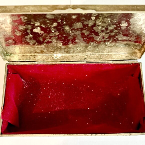 ANTIQUE ORNATE SILVER-PATINA, JEWELRY BOX. - Picture 3 of 6